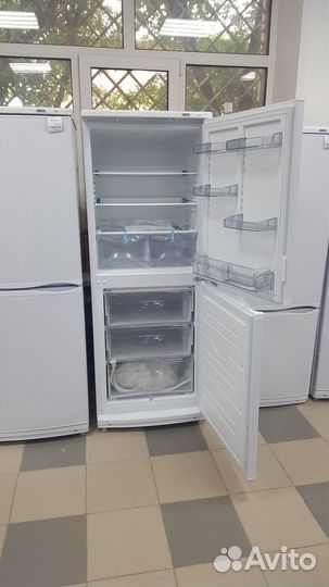 Холодильник Атлант новый