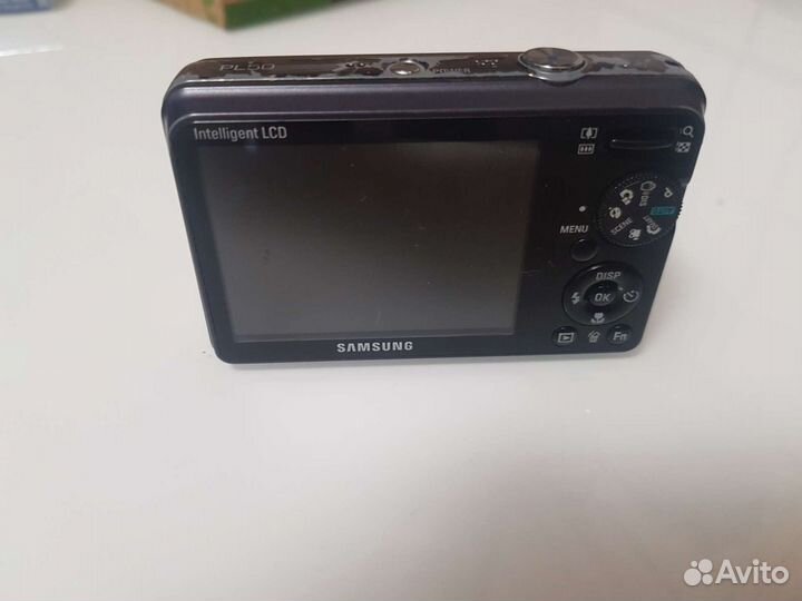 Компактный фотоаппарат