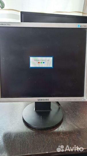 Монитор Samsung SyncMaster 943N, 17