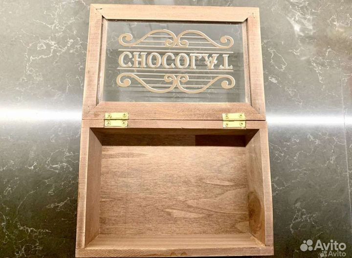 Подставки, плейсматы и шкатулка из Англии