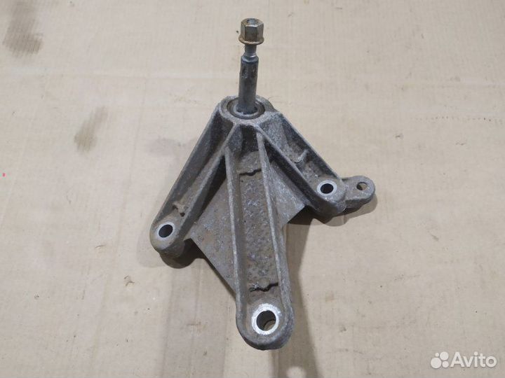 Опора двигателя Nissan Almera G15 K4M 2013