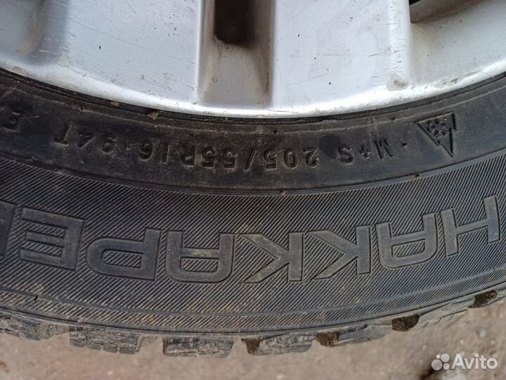 Nokian Tyres Hakkapeliitta 9 205/55 R16