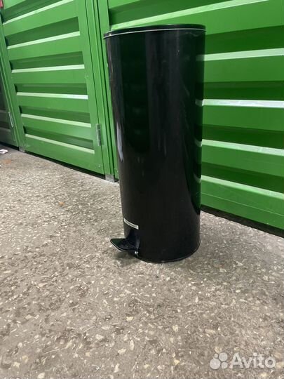 Мусорное ведро с педалью, 30л