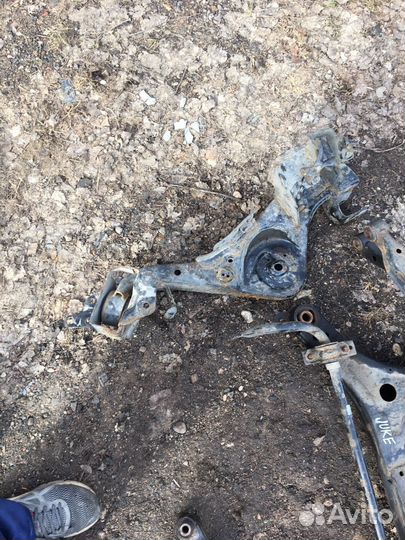 Подвеска задняя Nissan juke