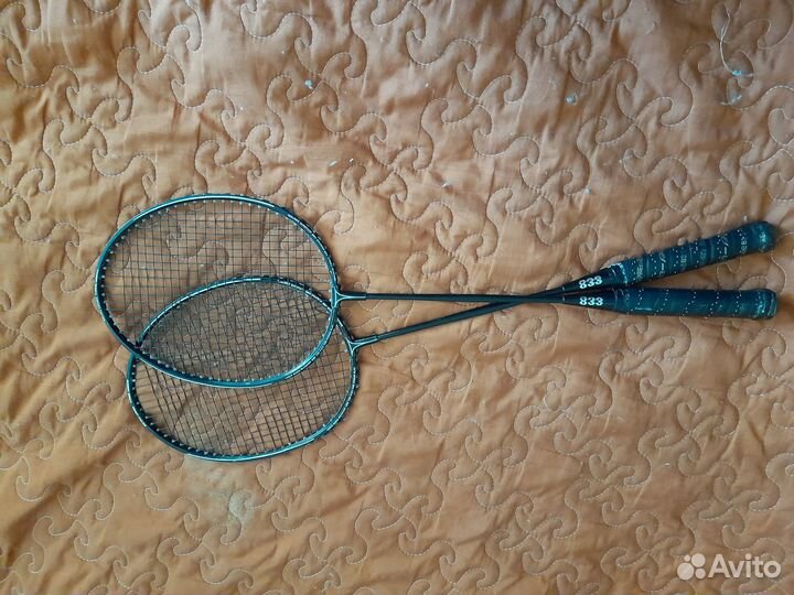Ракетки для бадминтона