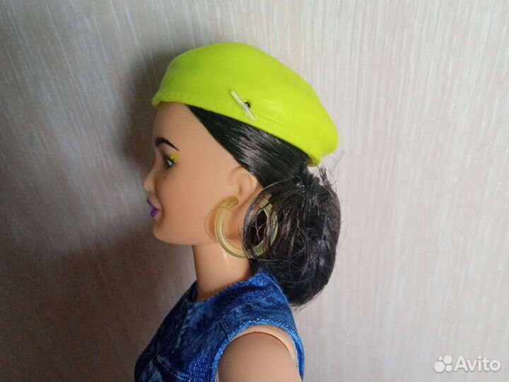 Барби бмр 1959 Кира на статичном теле