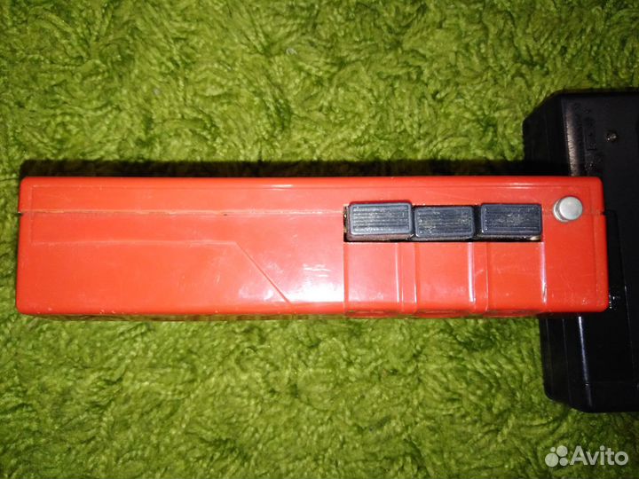 Кассетные плееры квазар И шарп цена за лот