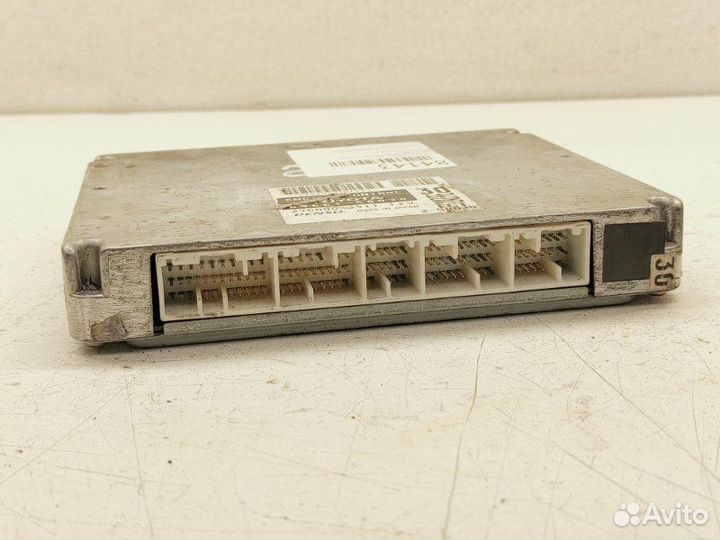 Блок управления EFI Toyota Alphard ANH10 2azfe