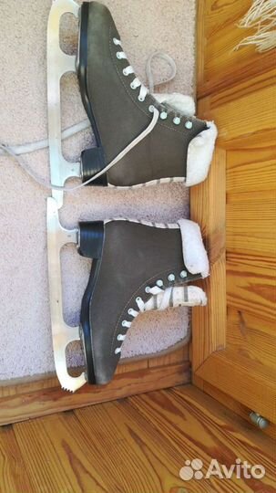 Коньки фигурные