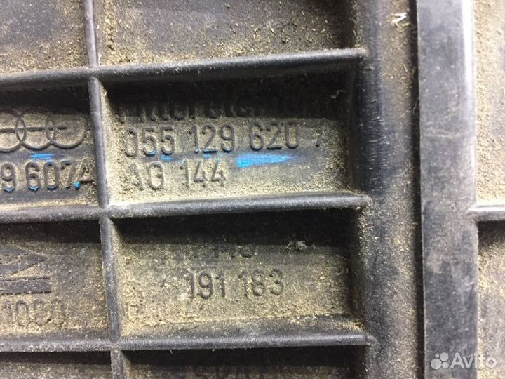 Корпус воздушного фильтра Volkswagen Golf Ii/Jetta