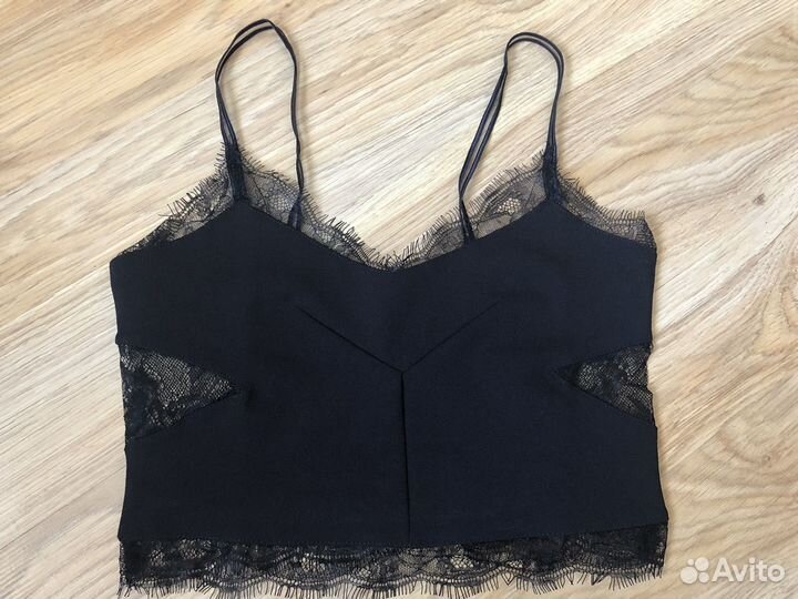 Пакет одежды на девушку