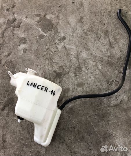 Бачок расширительный Mitsubishi Lancer 10