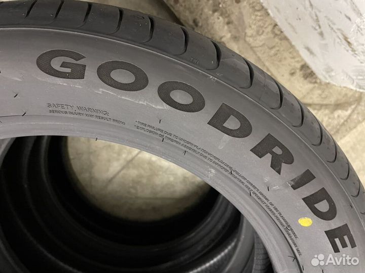 Goodride Solmax 1 225/55 R19 99W