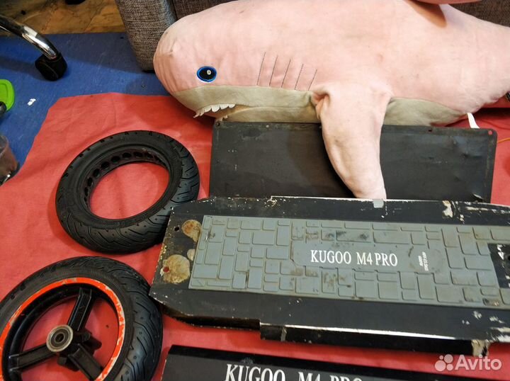 Kugoo M4 Pro V5 20г запчасти электросамокат