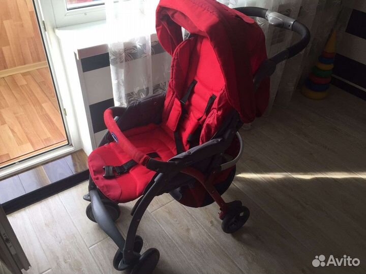 Прогулочная коляска