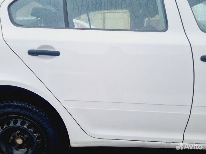 Дверь задняя правая Skoda Octavia