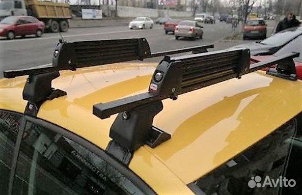 Крепление для трёх пар лыж 