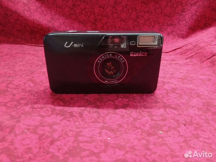 Пленочный фотоаппарат konica