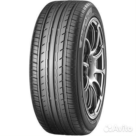 Yokohama BluEarth-ES ES32 215/60 R16 99V