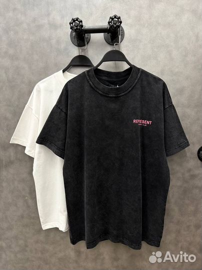 Футболки represent