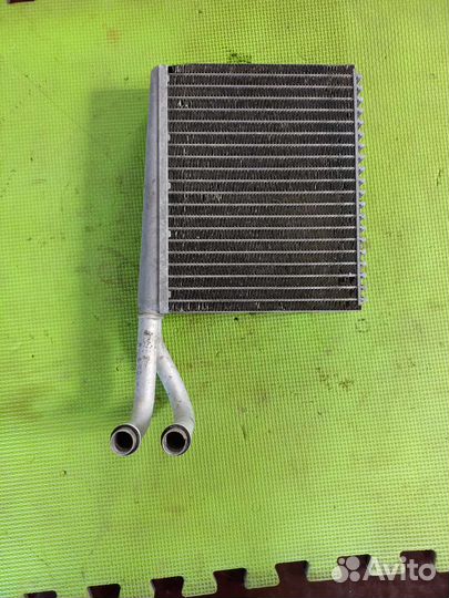Радиатор отопителя 
