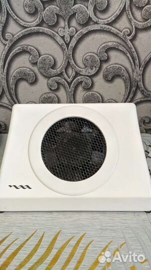 Пылесос для маникюра мах