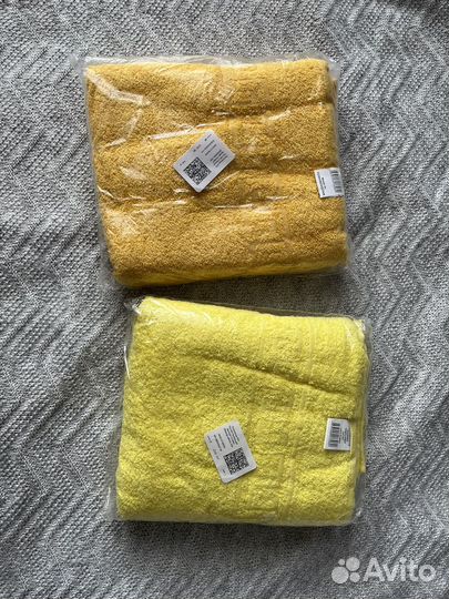 Махровые полотенца новые