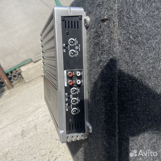 Сабвуфер и усилитель