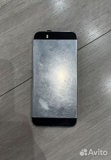 iPhone 5S, 16 ГБ