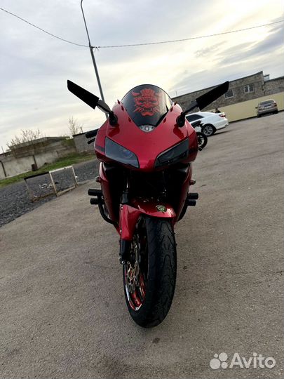 Продаю Honda cbr600rr