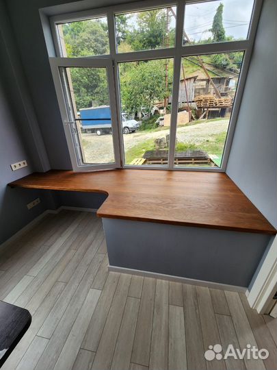 Подоконник столешница