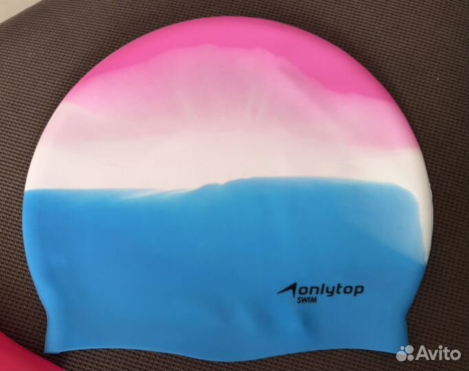 Шапочки для бассейна