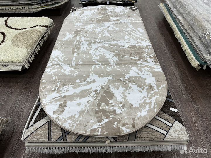 Ковер 1.5х3 овальный, бежевый