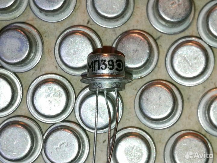 Транзистор мп39 (за 100 шт. упаковка)