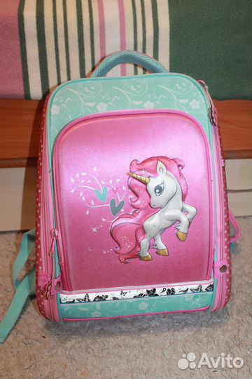 Портфель школьный (1-4 класс)