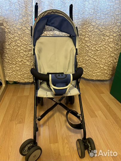 Коляска трость. Очень легкая и удобная