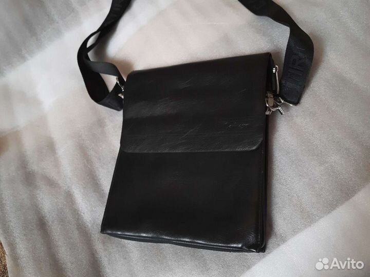 Сумки и портфели мужские