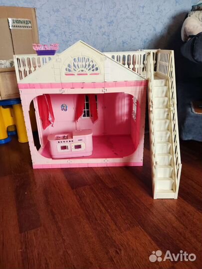 Домик кукольный