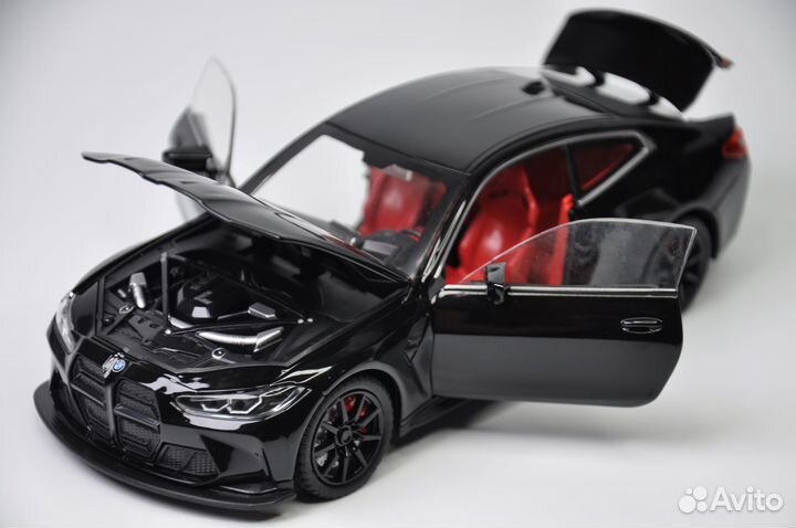 Модель авто BMW M4 Coupe G82/G83 1:24 металл