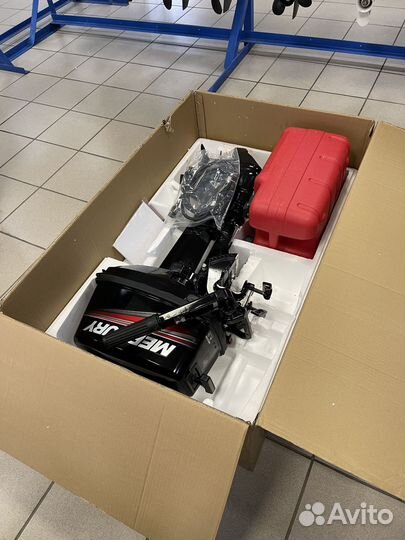 Лодочный мотор Mercury 9.9 Light витринный