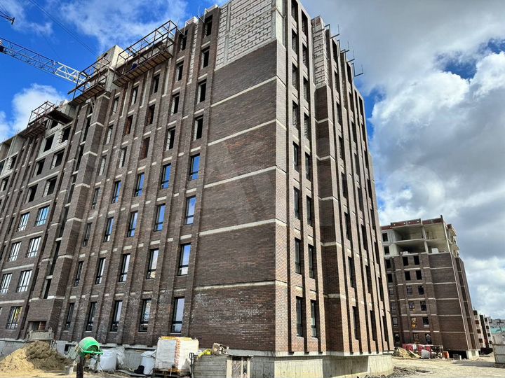 2-к. квартира, 73,5 м², 2/8 эт.