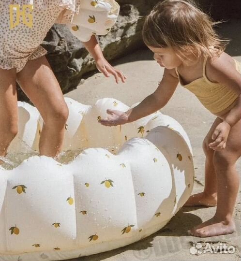 Детский надувной бассейн новый