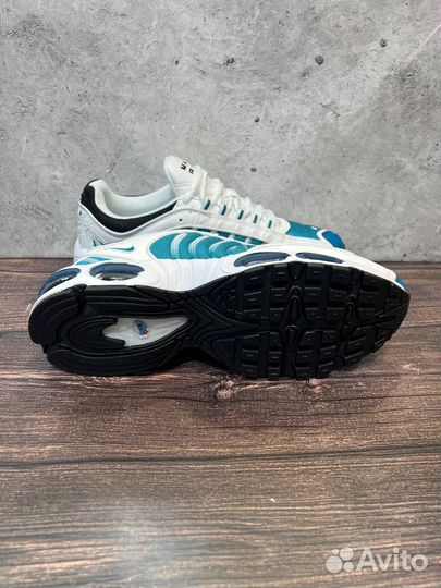 Nike Air Max Tailwind 4 white premium