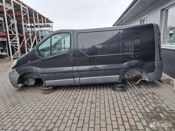 Насос омывателя Opel Vivaro