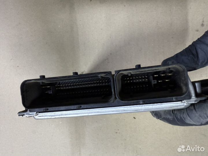 4Z7907551K Audi Блок управлетия двигателем