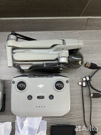 Квадрокоптер Dji mavic air 2 fly more combo