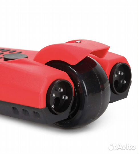 Детский самокат трехколесный