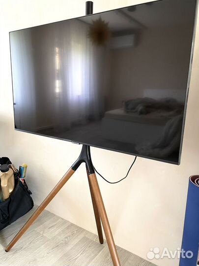 Телевизор Samsung 4k UHD