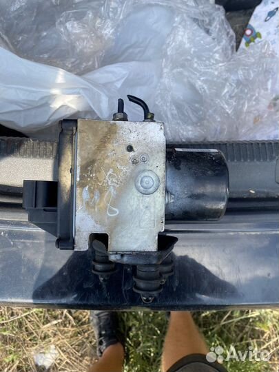 Блок ABS VW passat b6