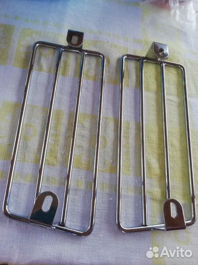 Декоративные решетки на задние фанари для мерседес